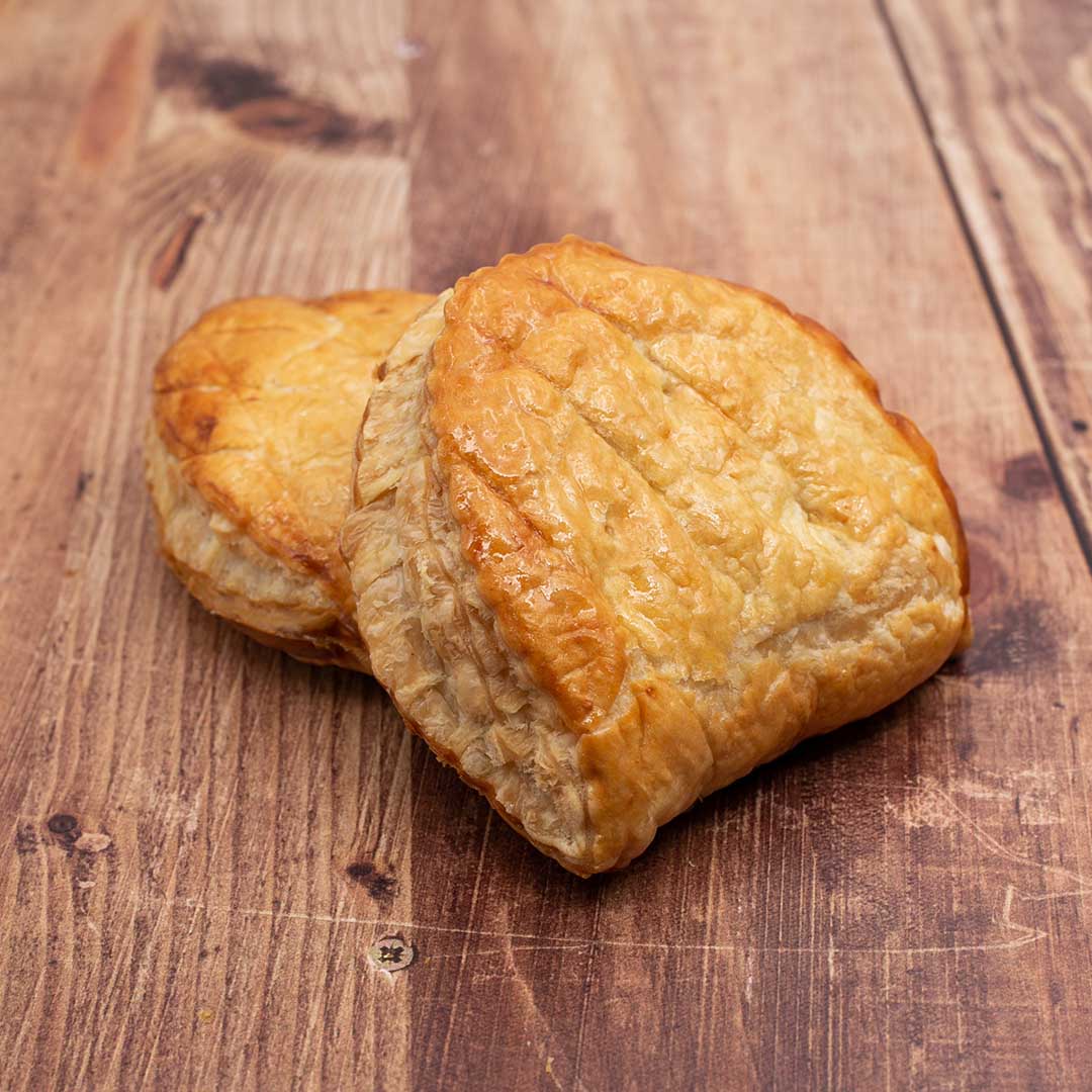 viennoiserie chausson aux pommes pâte feuilletée avec compote de pomme boulangerie pâtisserie Lafitau Brignoles 83