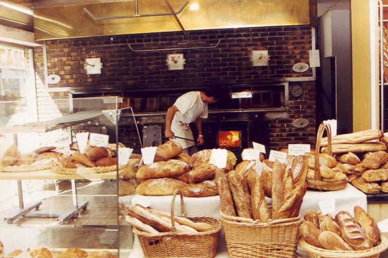 Lafitau notre histoire 1994/2007 le four bois boulangerie pâtisserie Lafitau Brignoles 83