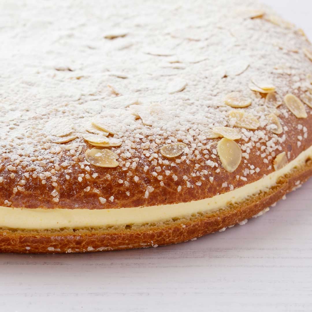 Tropézienne pâtisserie à partager brioche moelleuse crème pâtissière diplomate au Grand-Marnier boulangerie pâtisserie Lafitau Brignoles 83